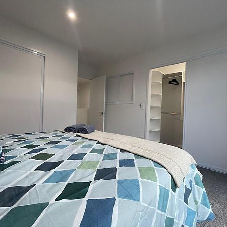 Luxury Cbd 2 Bed Near Riverside Market Free Parking! Крайстчёрч Экстерьер фото