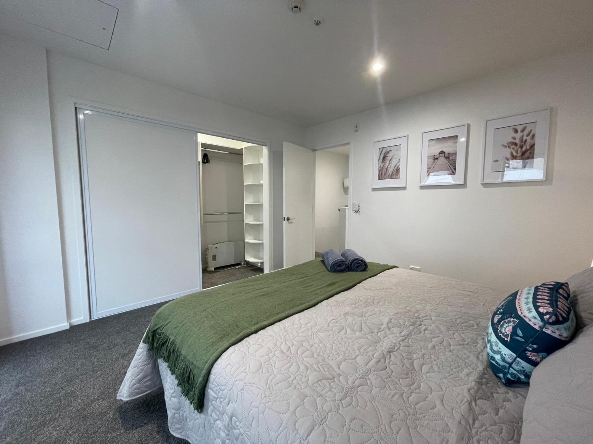 Luxury Cbd 2 Bed Near Riverside Market Free Parking! Крайстчёрч Экстерьер фото
