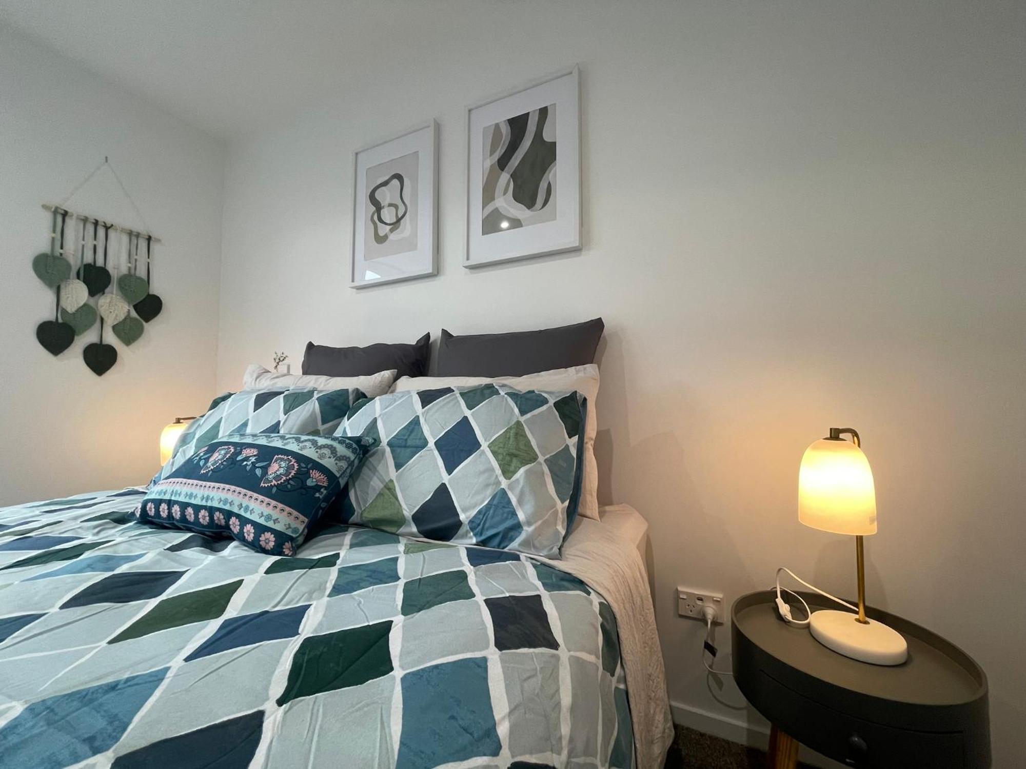 Luxury Cbd 2 Bed Near Riverside Market Free Parking! Крайстчёрч Экстерьер фото