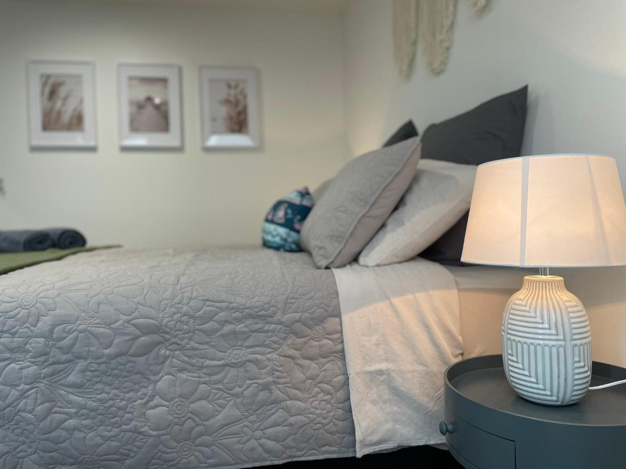 Luxury Cbd 2 Bed Near Riverside Market Free Parking! Крайстчёрч Экстерьер фото