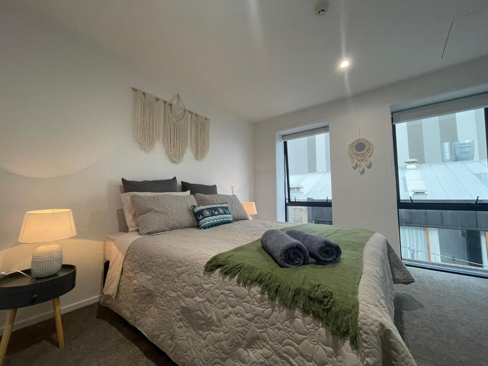 Luxury Cbd 2 Bed Near Riverside Market Free Parking! Крайстчёрч Экстерьер фото